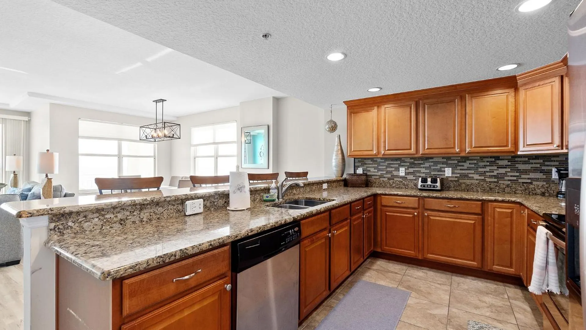 Oceanview Condo Daytona Shores 3 Bed, 3 Bath Daytona Beach Shores