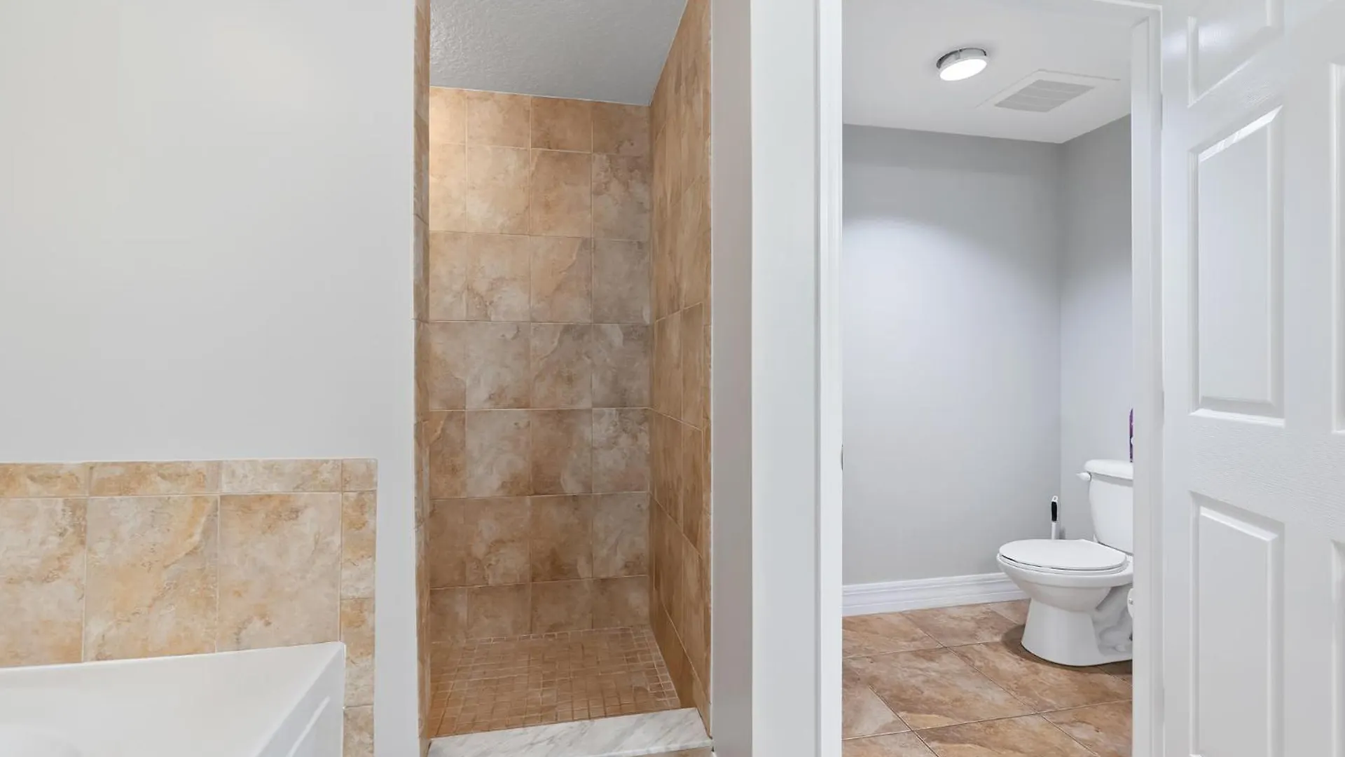 Oceanview Condo Daytona Shores 3 Bed, 3 Bath Daytona Beach Shores 0*,