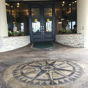 Pirates Cove Studios! Hotel